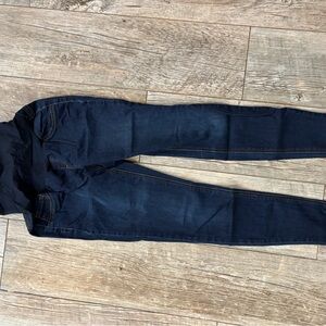 Maternity skinny jeans